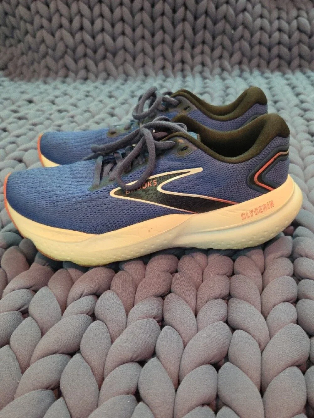 Brooks Glycerin 21 Women's Blue Running Shoes with Coral Accents